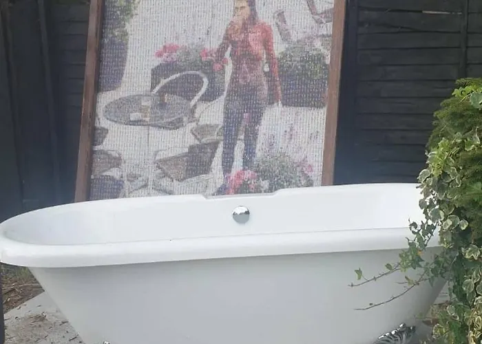 Sarahs At Pheasant Lane Appartamento *